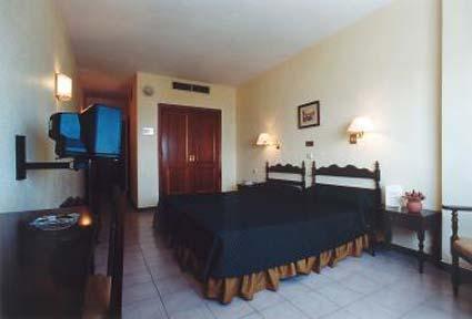 Al-Mar Hotel Algeciras Ruang foto